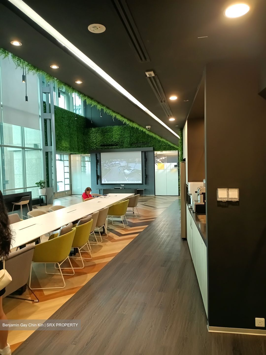 Bugis Junction (D7), Office #541918261